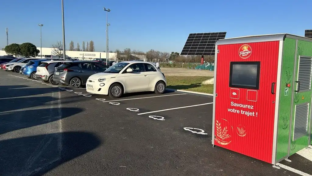 station-recharge-fournee-doree