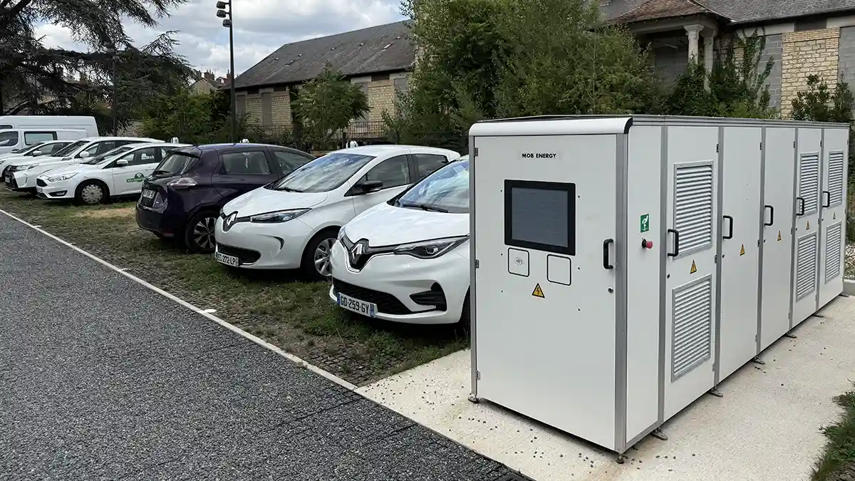 borne-recharge-public